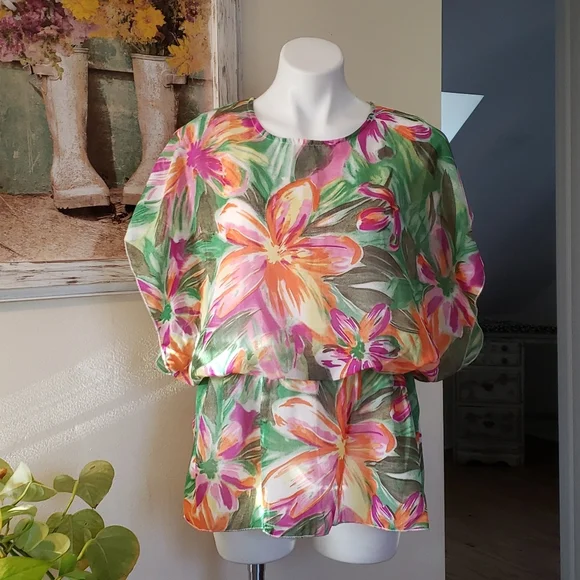 Serengeti Blouse - Picture 1 of 9